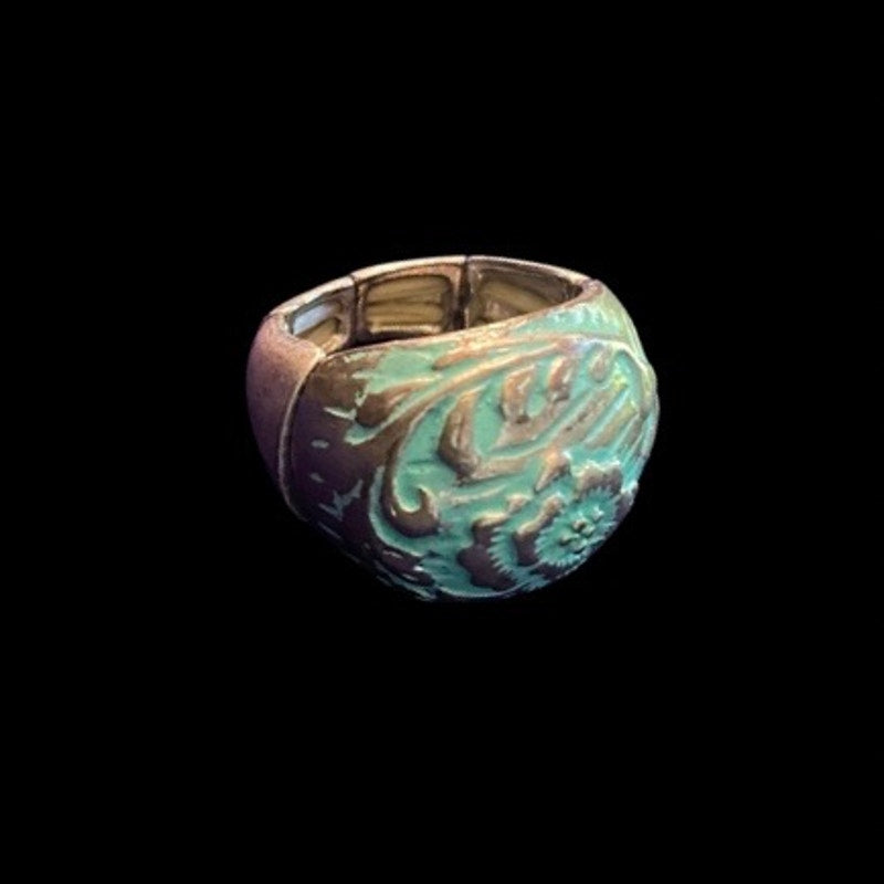 Vintage Turquoise and Silver Etched Flower Stretch Signet Ring (8)