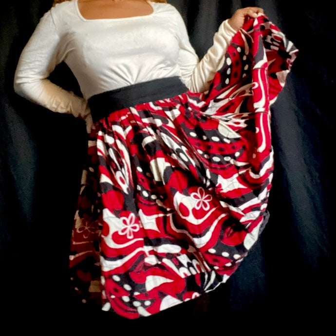 🔔 100% Cotton Red/ Black/White Retro Groovy Floral Circle Midi Skirt w/ Sash (L)