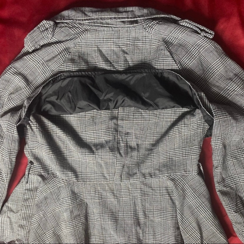 Fluttery Black & White Plaid Peplum Jacket (M)