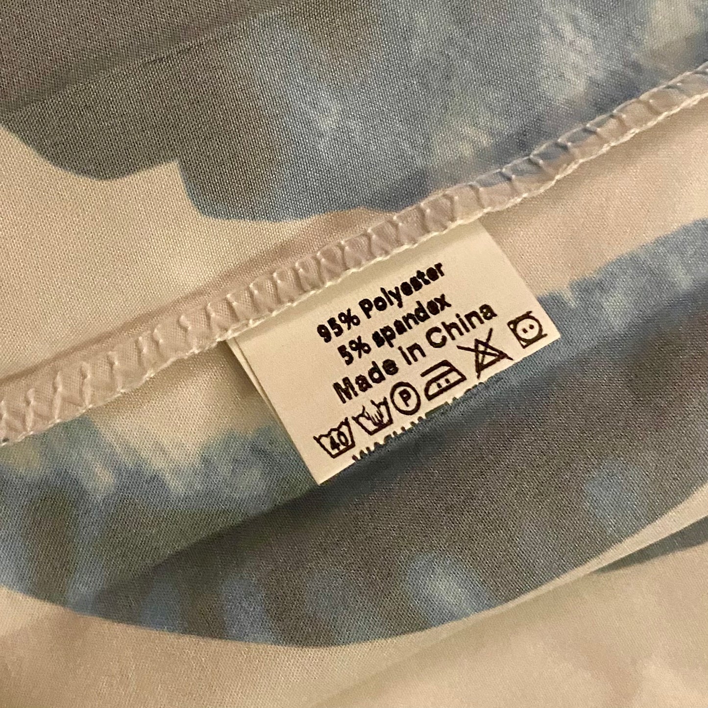 NWT Vonda White/ Navy Blue Watercolor Feather Maxi Dress - Extra Large