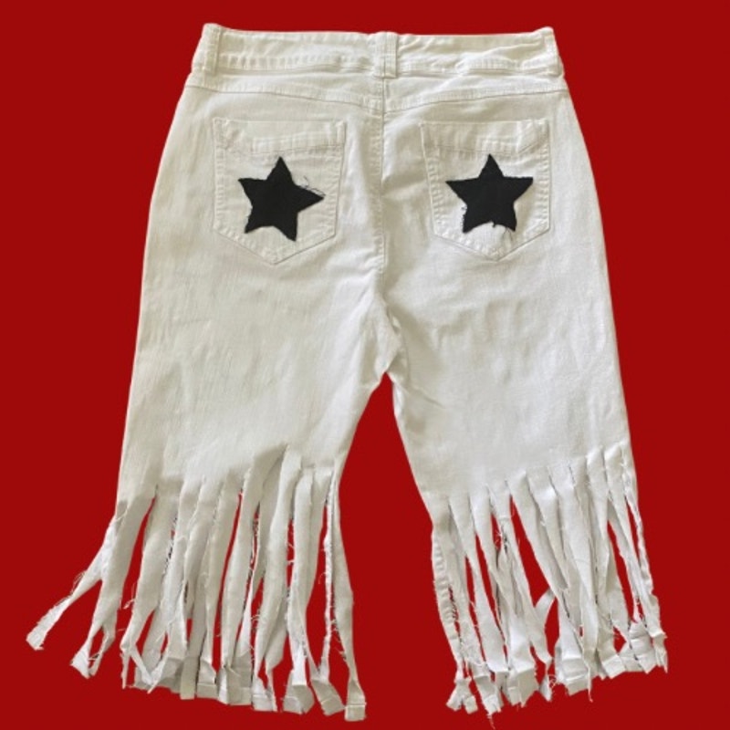 Upcycled White Denim Star Patch Fringe Hem Capris (8)