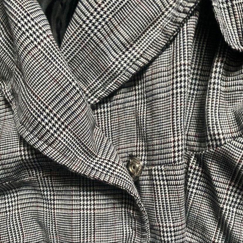 Fluttery Black & White Plaid Peplum Jacket (M)