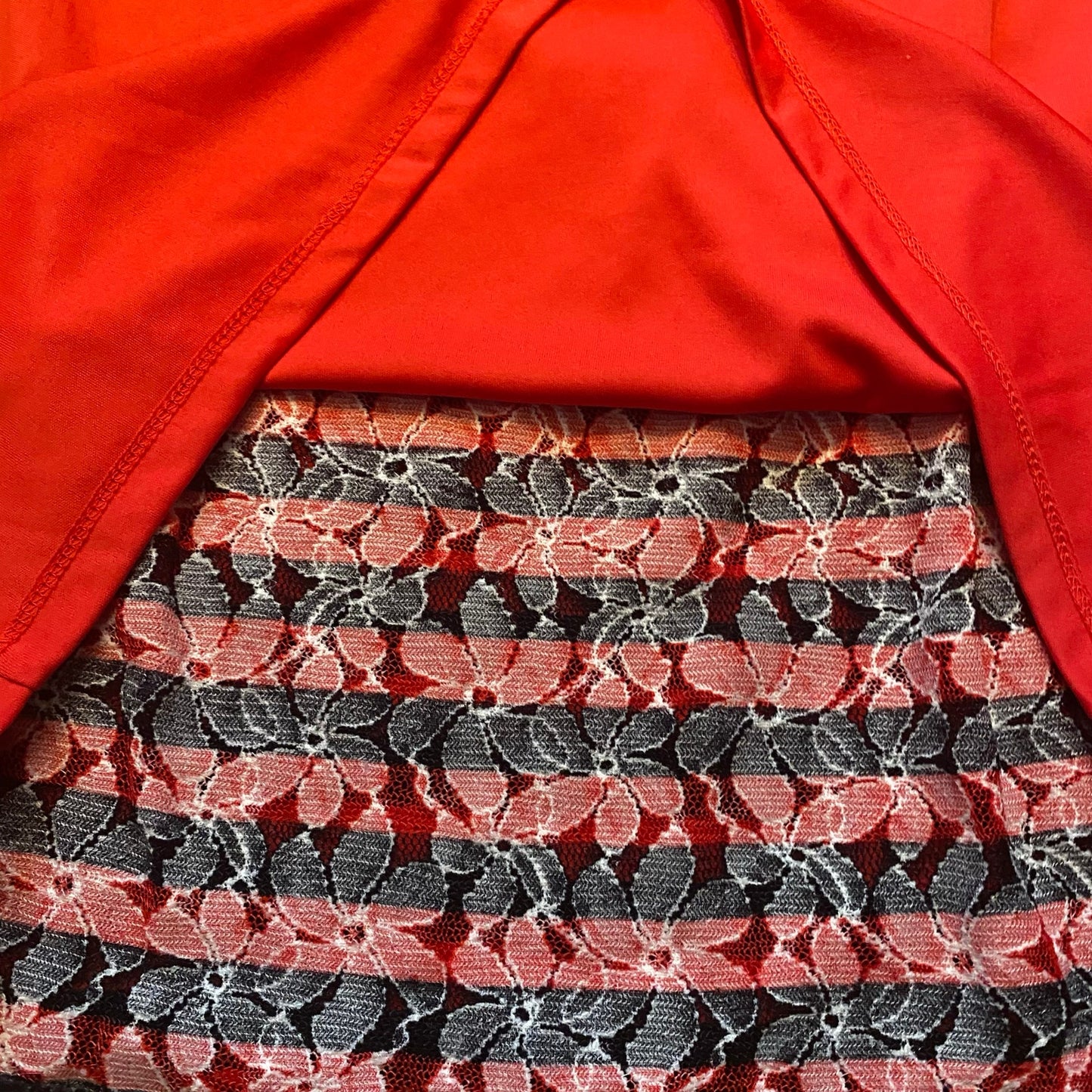 Black and Red Striped Floral Lace Off Shoulder Blouse (M)