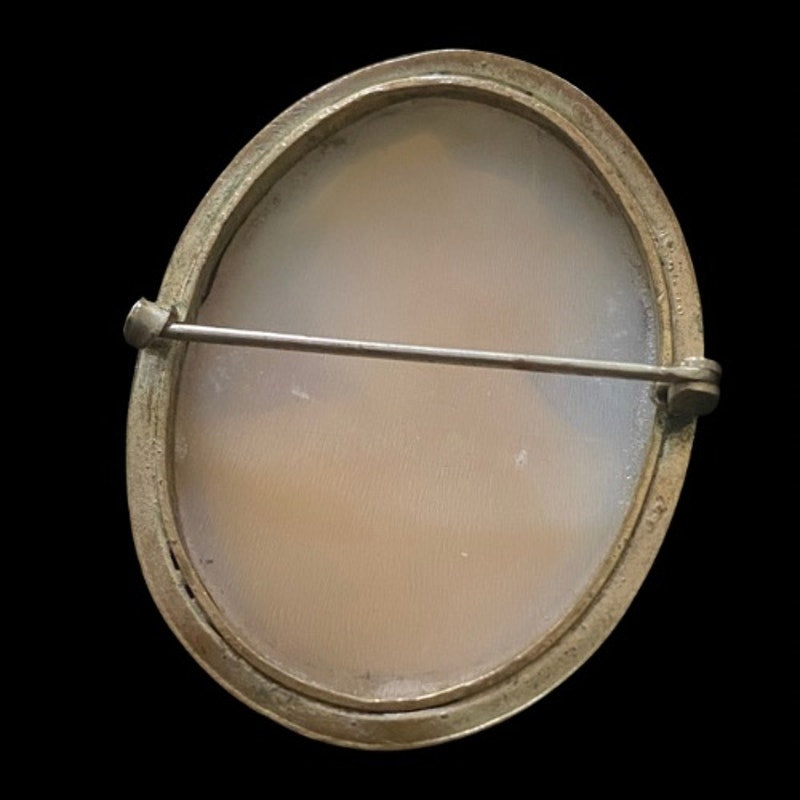 1910’s - 1920’s Antique Italian 18K Gold Shell Cameo Brooch