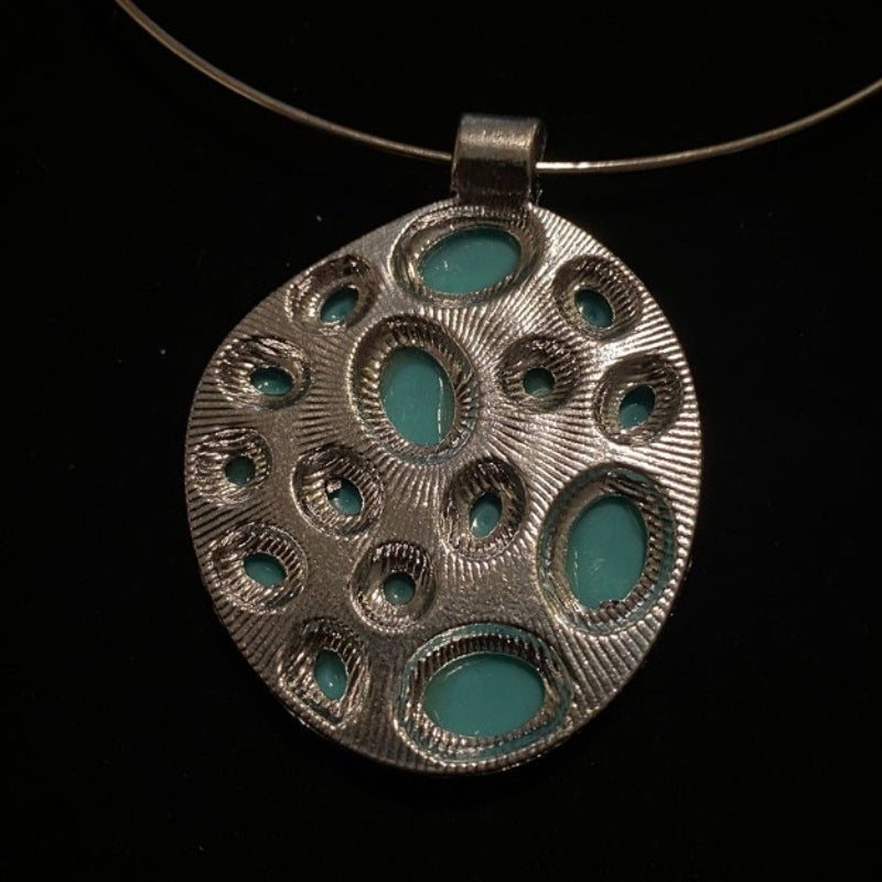 Southwestern Style Mock Turquoise Studded Silver Toned Abstract Oval Pendant Necklace and Earring Set