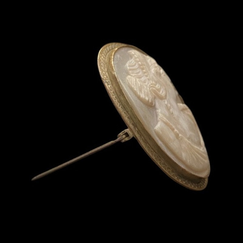 1910’s - 1920’s Antique Italian 18K Gold Shell Cameo Brooch