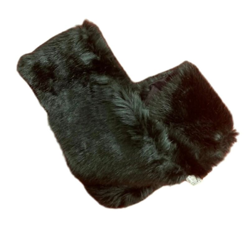 🔔 Y2K Dark Green Faux Fur Scarf