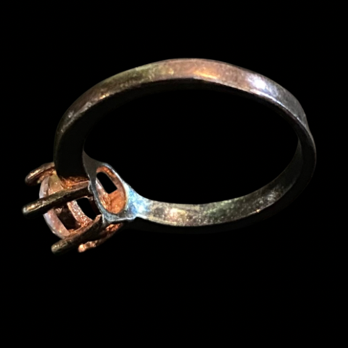 90's Round Cut Diamente & Sterling Silver Ring (7)
