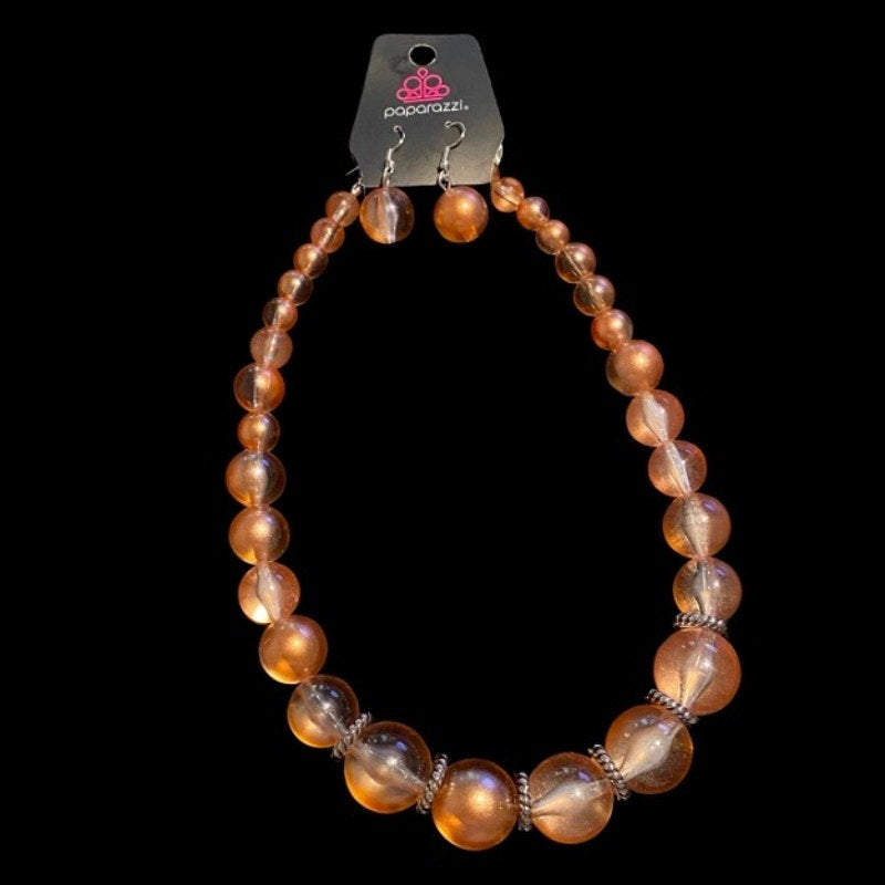 NWT Shimmery Peachy Pink Big Bubble Beaded Necklace and Earring Set