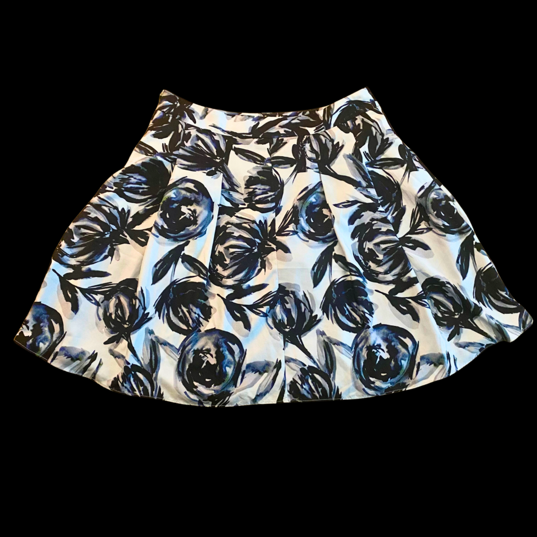 Midnight Blue Watercolor Floral Print Pleated Skirt (L)