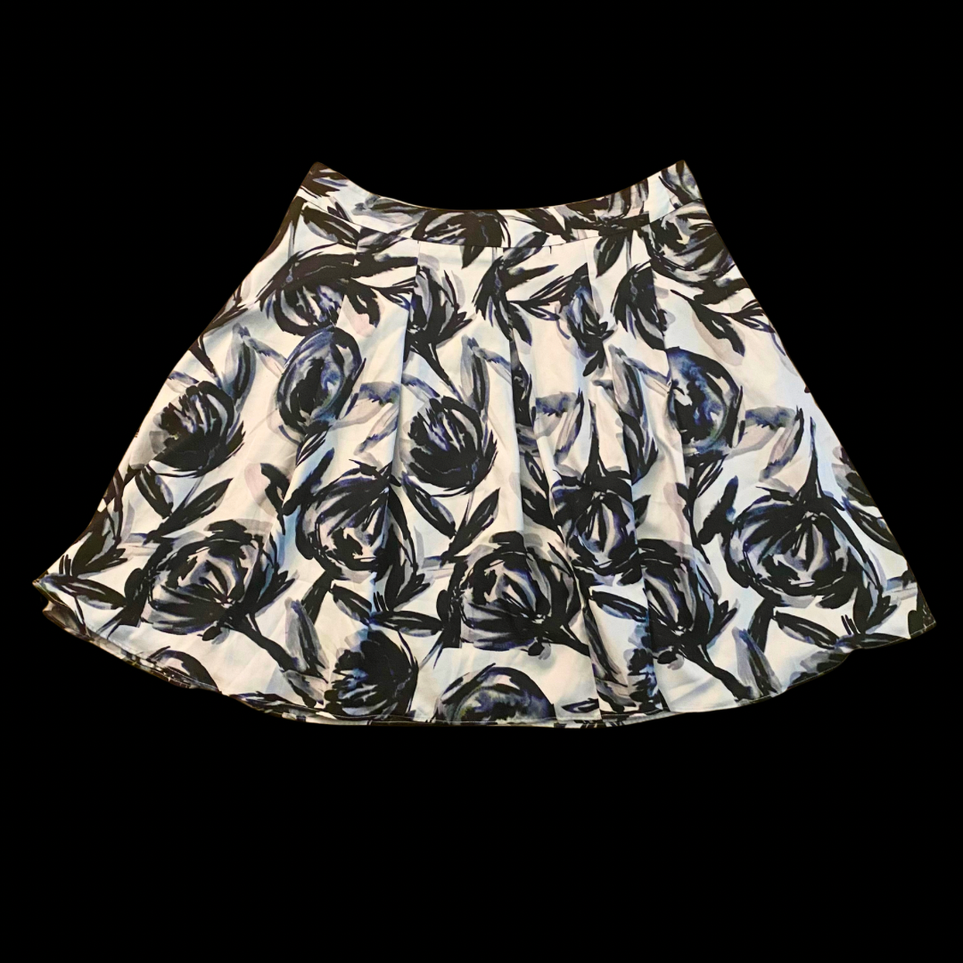 Midnight Blue Watercolor Floral Print Pleated Skirt (L)