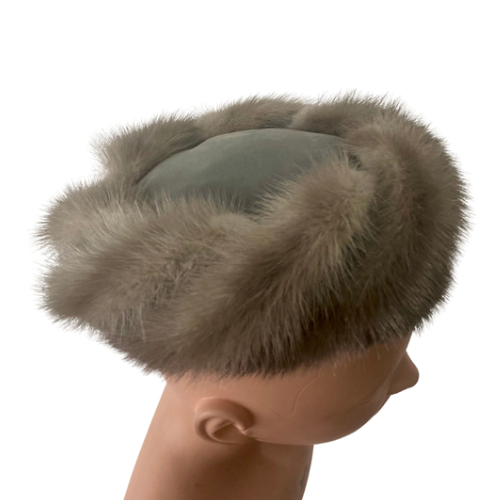 1950’s/60’s Union Made Mink & Velvet Pillbox Hat