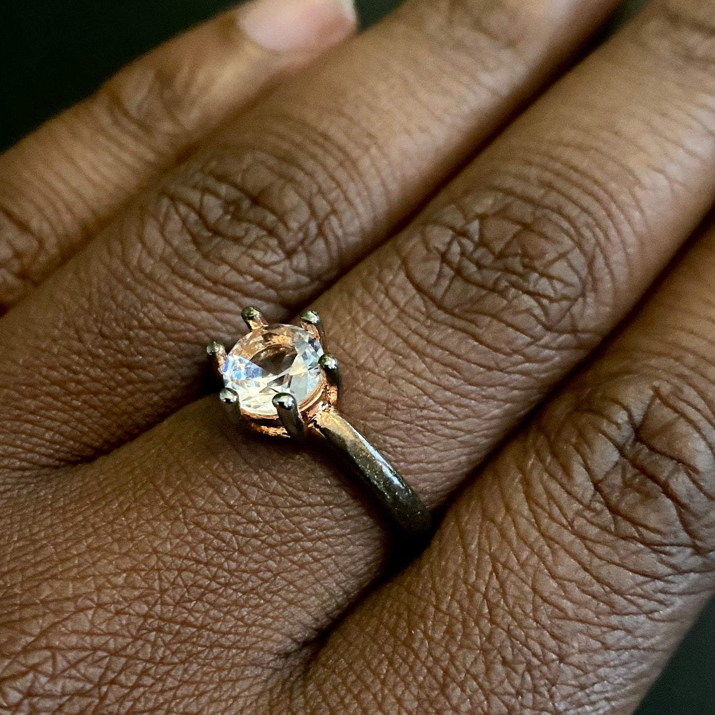 90's Round Cut Diamente & Sterling Silver Ring (7)