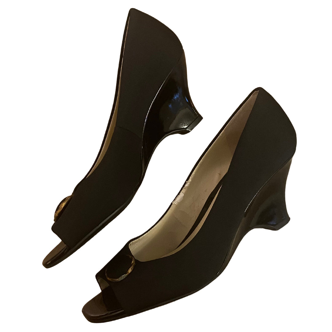 Upcycled Vintage Black/Gold Velvet Button Peep-Toe Kitten Heels (8)