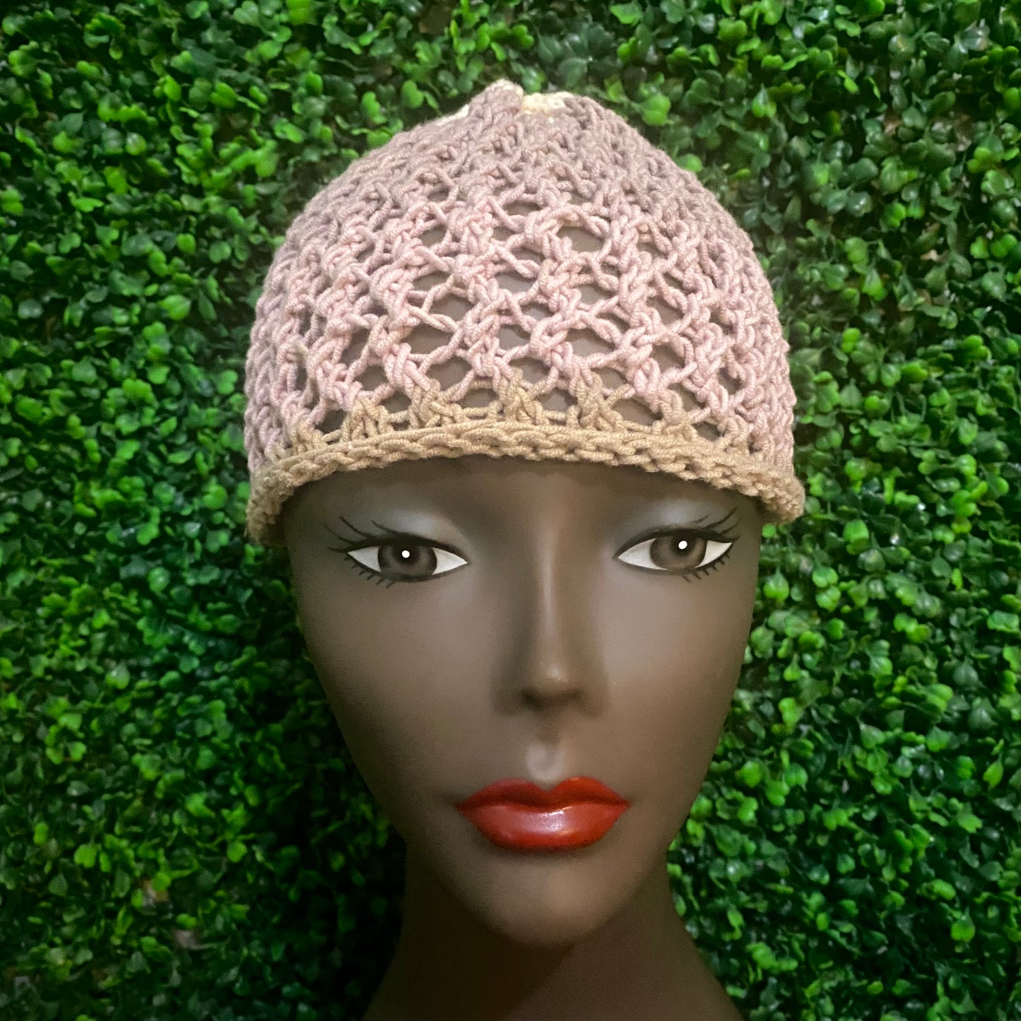 Mauve Ombré Retro Style Knit Mesh Skull Cap (S/M)