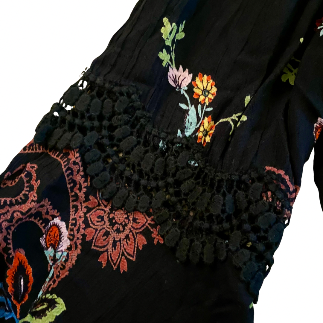 Vintage Black Floral Bell Sleeve Top (M)