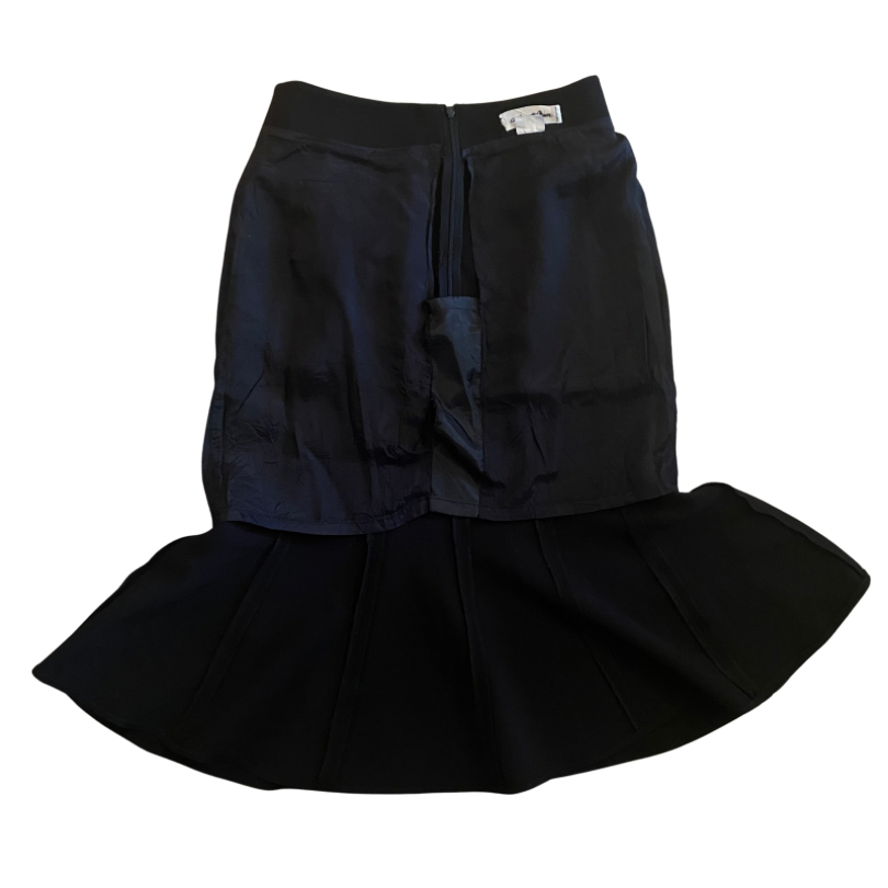 French Vintage Fluted Hem Black Pencil Skirt (38)