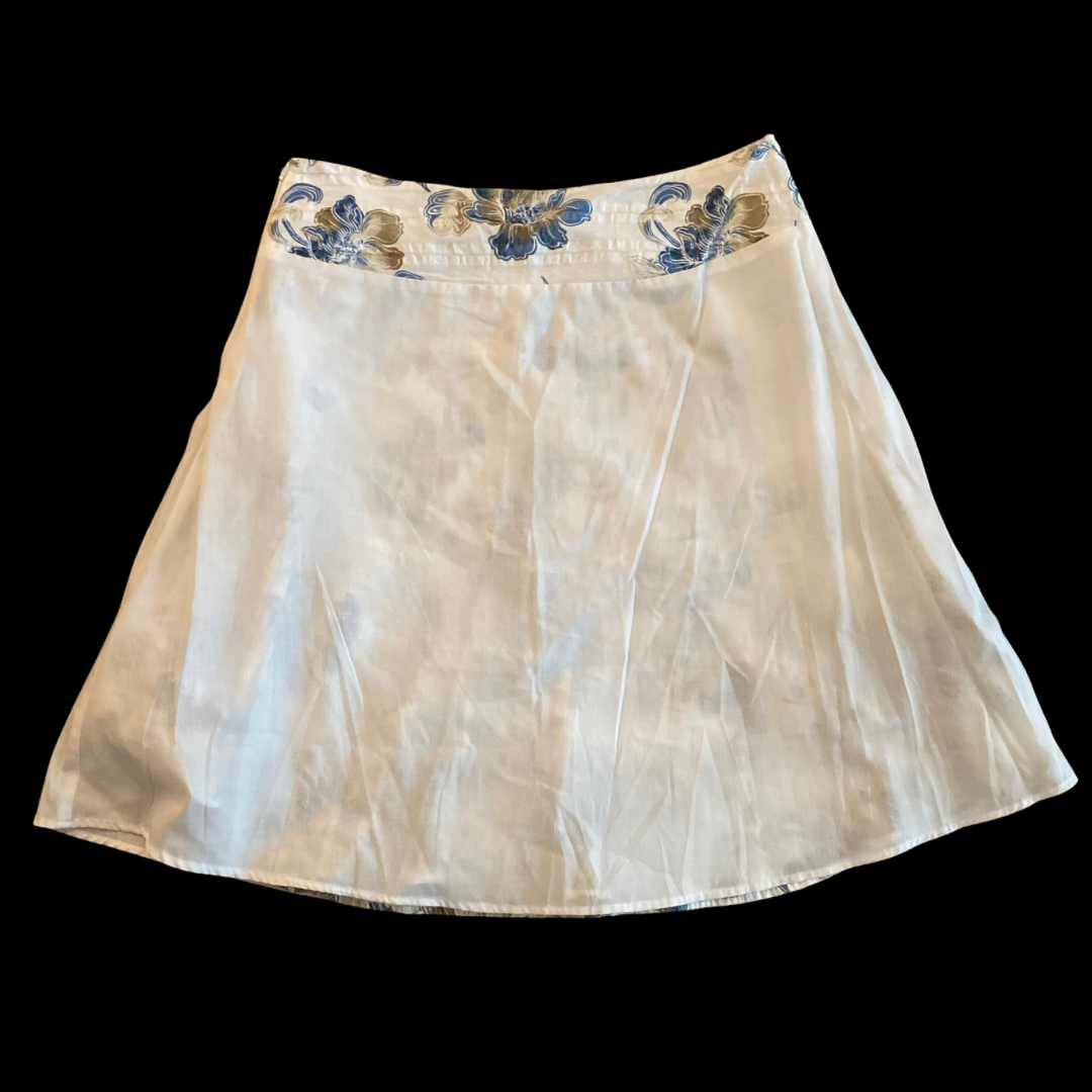 White/ Gold/Blue Cotton Hibiscus Print Skirt (10)