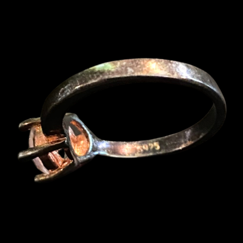 90's Round Cut Diamente & Sterling Silver Ring (7)