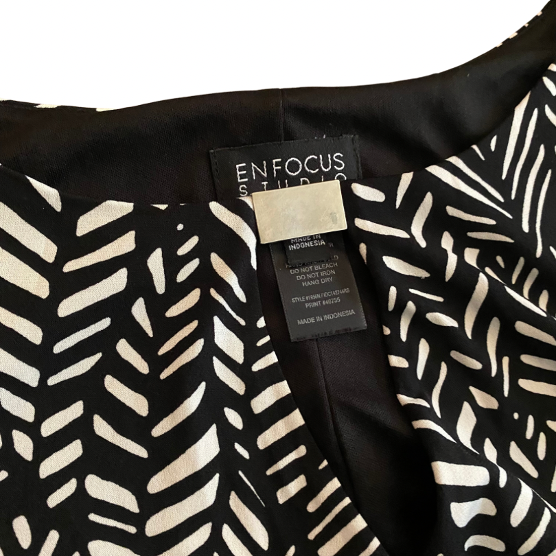 Black & White Herringbone Keyhole Wrap Dress (12)