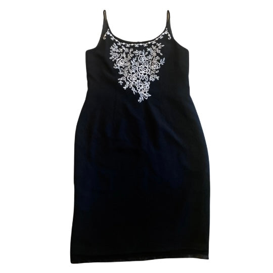Vintage Black & White Embroidered Sheath Dress (12)