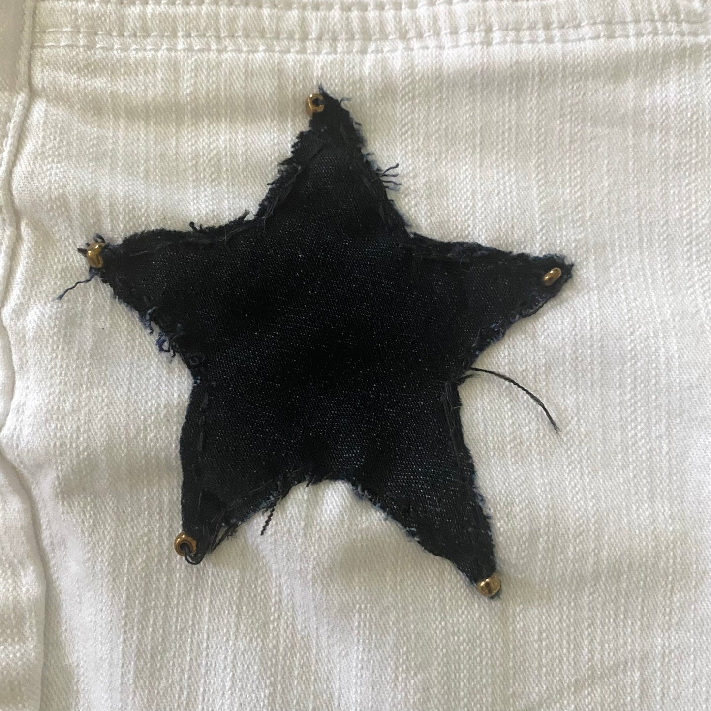 Upcycled White Denim Star Patch Fringe Hem Capris (8)