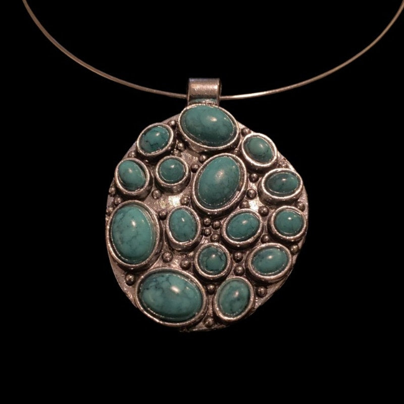 Southwestern Style Mock Turquoise Studded Silver Toned Abstract Oval Pendant Necklace and Earring Set