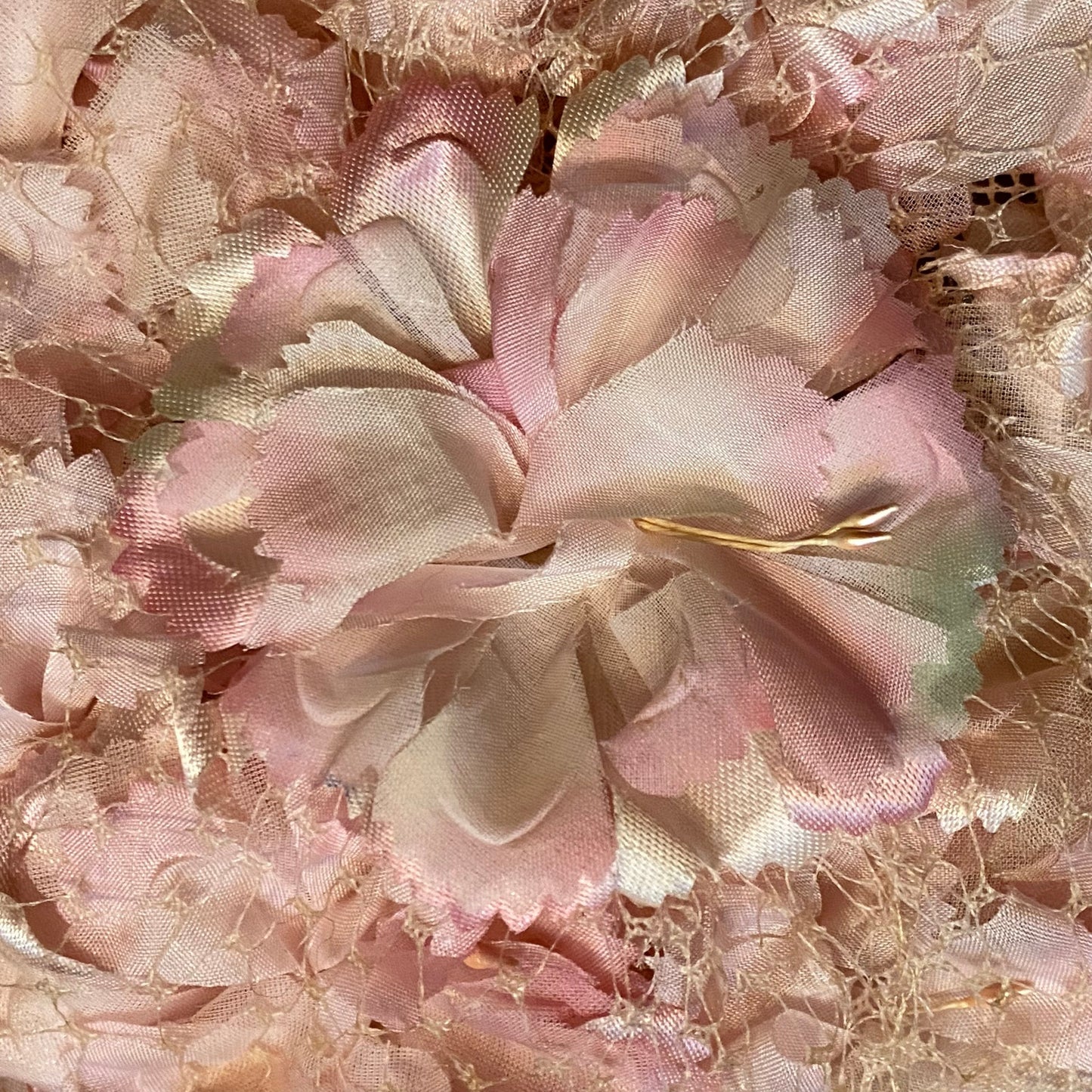 Vintage Pastel Pink Flower Pillbox Hat (M/L)