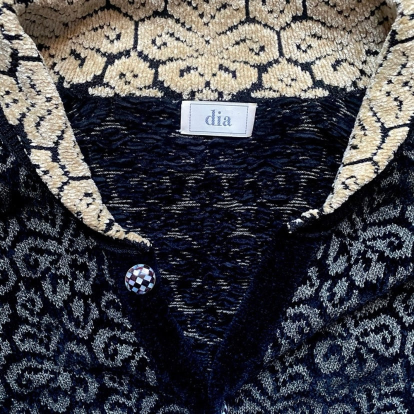 π *RARE VINTAGE* 90βs Dia North of Boston Black & Sage Green Damask Button Down Sweater