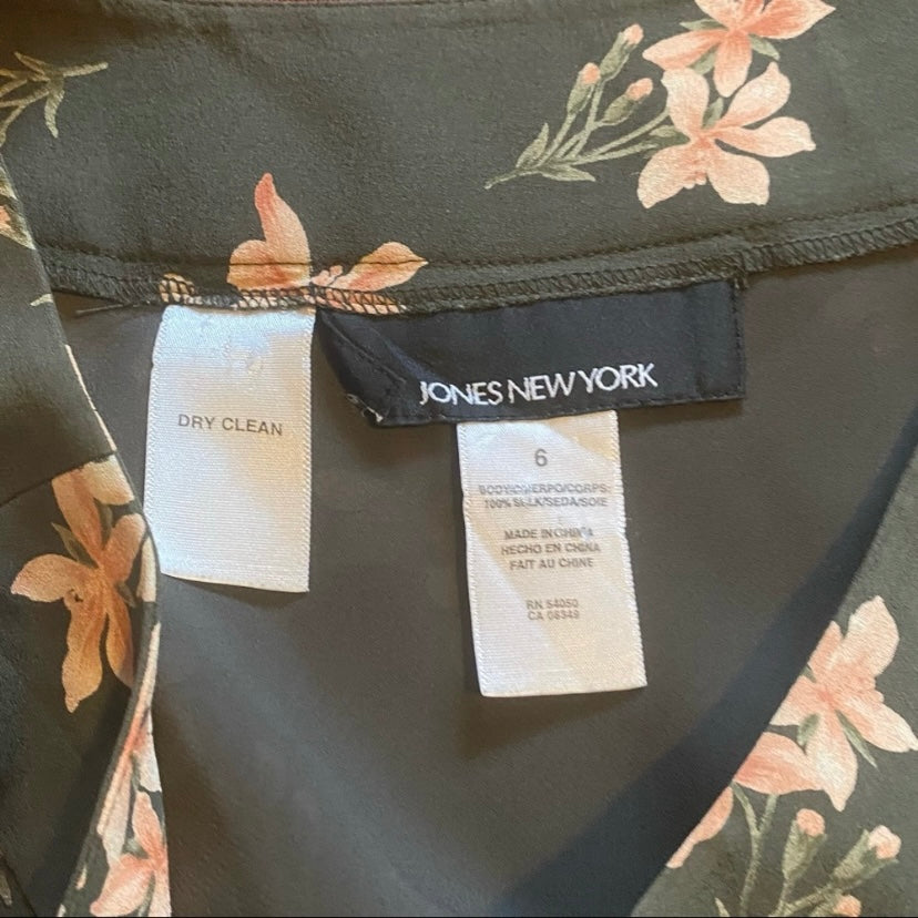 100% Silk Forest Green and Pastel Pink Floral Midi Skirt (6)