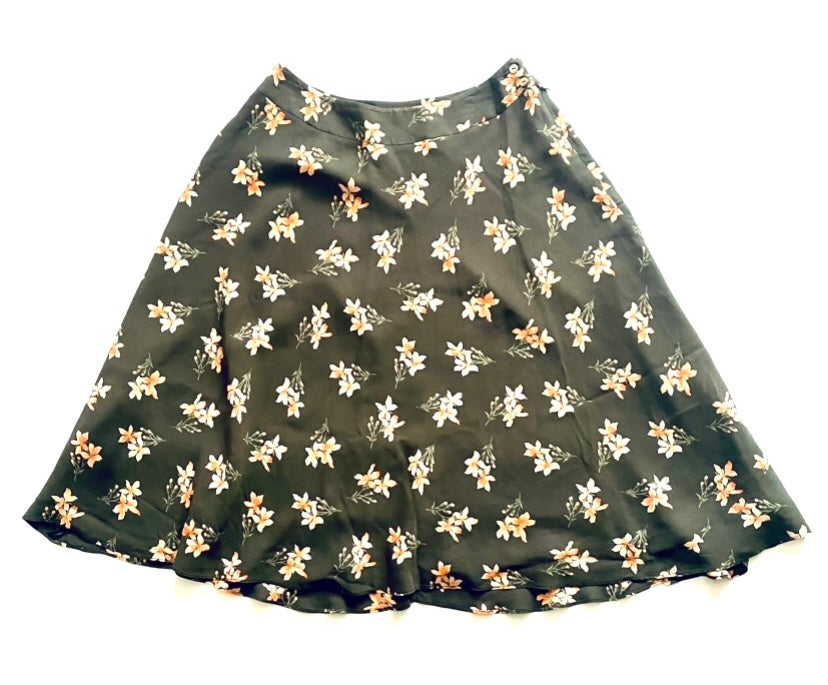 100% Silk Forest Green and Pastel Pink Floral Midi Skirt (6)