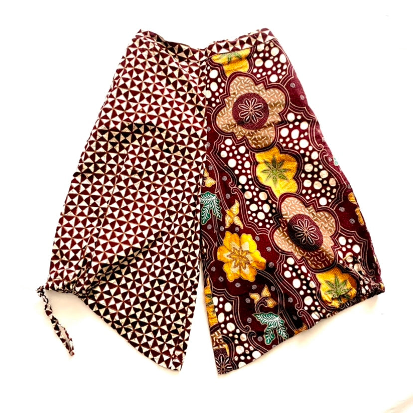 Vintage Handmade Ankara Split-print Capri Pants (M)