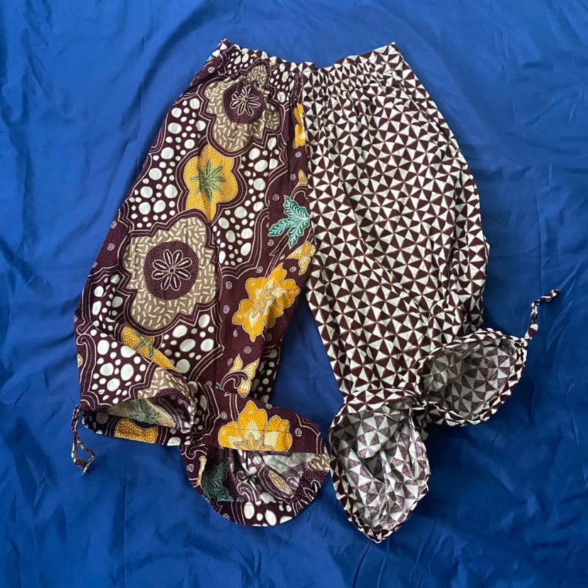 Vintage Handmade Ankara Split-print Capri Pants (M)