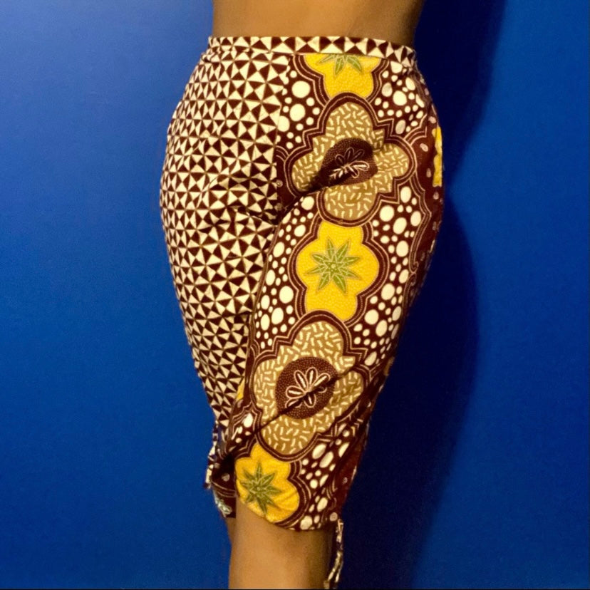 Vintage Handmade Ankara Split-print Capri Pants (M)