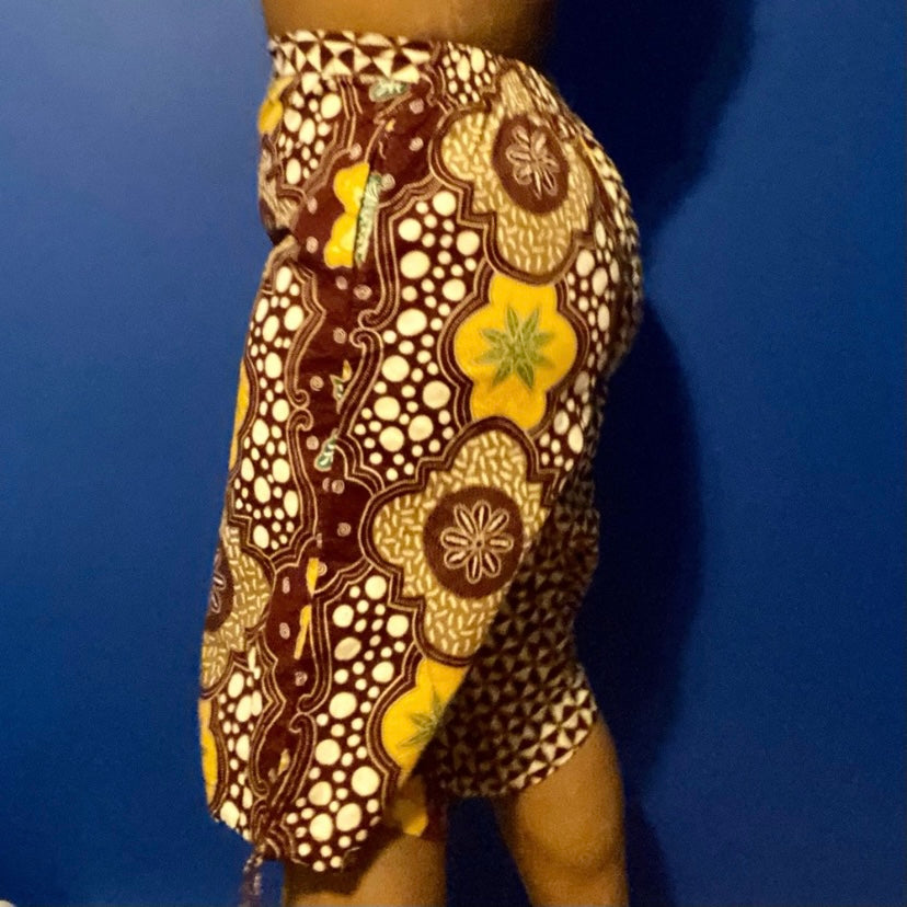 Vintage Handmade Ankara Split-print Capri Pants (M)