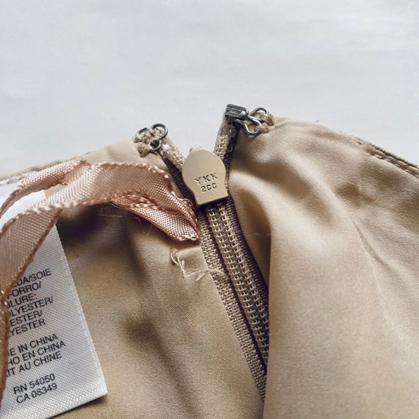 100% Silk Black & Tan Foliage-Patterned Circle Skirt (10)