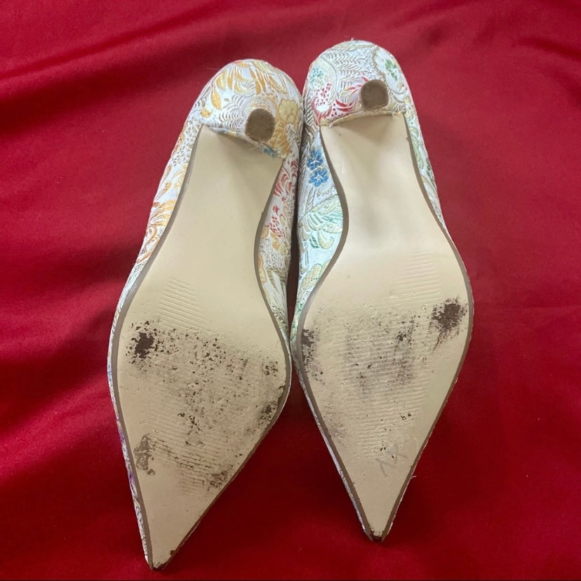 Vintage Brocade Floral Steve Madden “Darring” Heels (8.5 M)