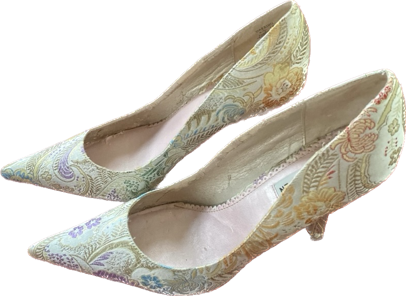 Vintage Brocade Floral Steve Madden “Darring” Heels (8.5 M)