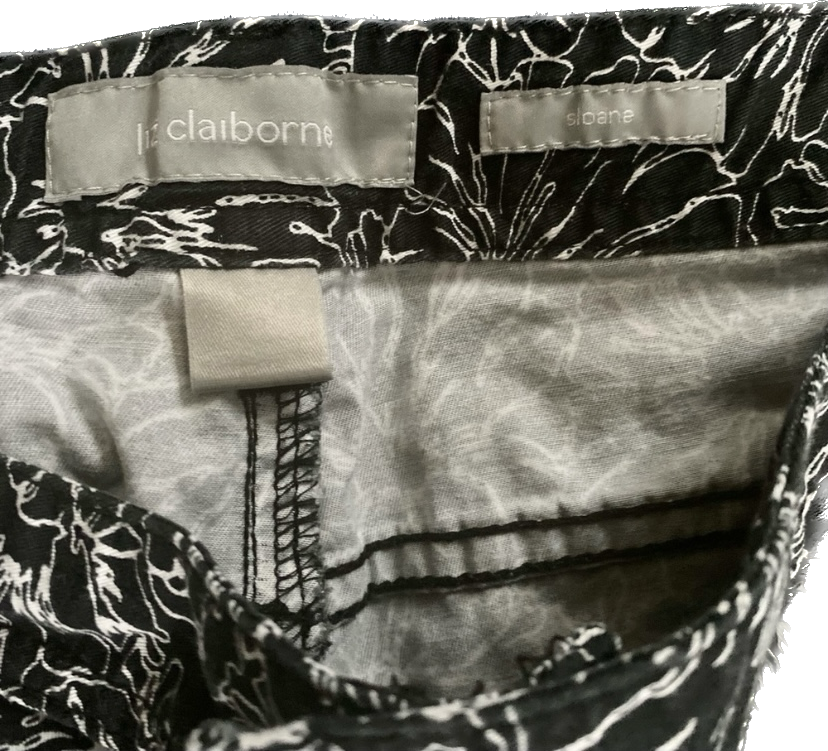 Black & White Sloane Floral Pattern Cropped Pants (10)