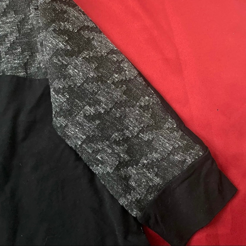 Y2K Patchwork Houndstooth Red, White, & Black 3/4 Sleeve Shirt (M)
