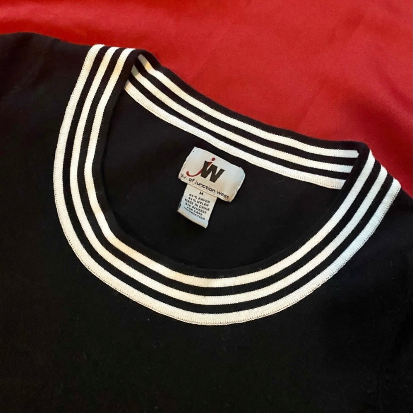 Vintage 90s Black & White Striped Neckline Knit Top (S/M)