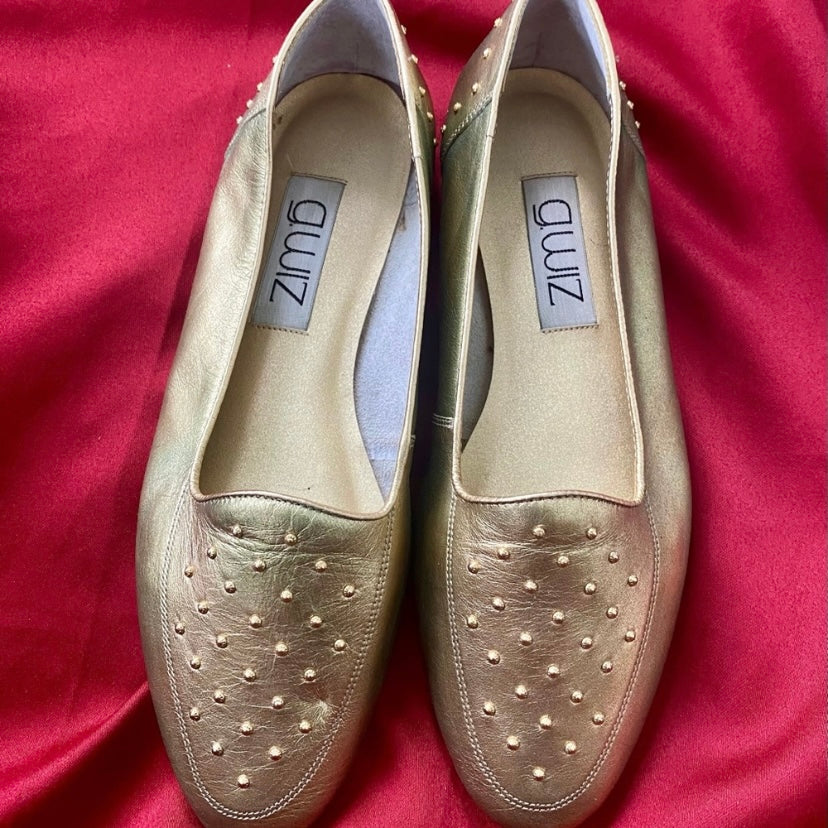 G. Wiz Emmy Gold/Green Shimmery Leather Studded Women’s Driving Flats (8.5 M)