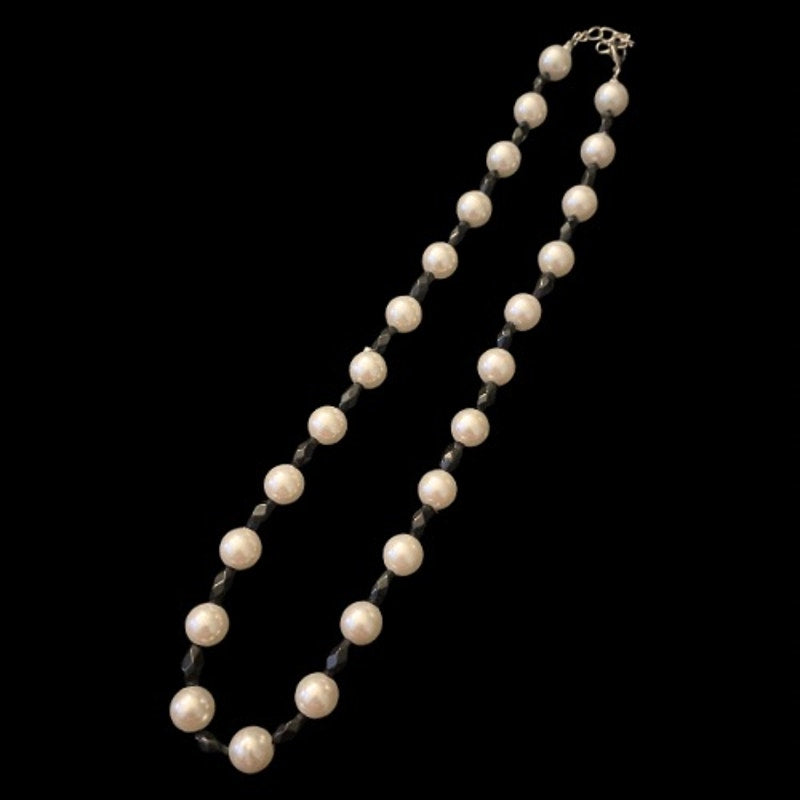 Black & White Mock Pearl Choker Necklace | Handmade with Vintage Beads