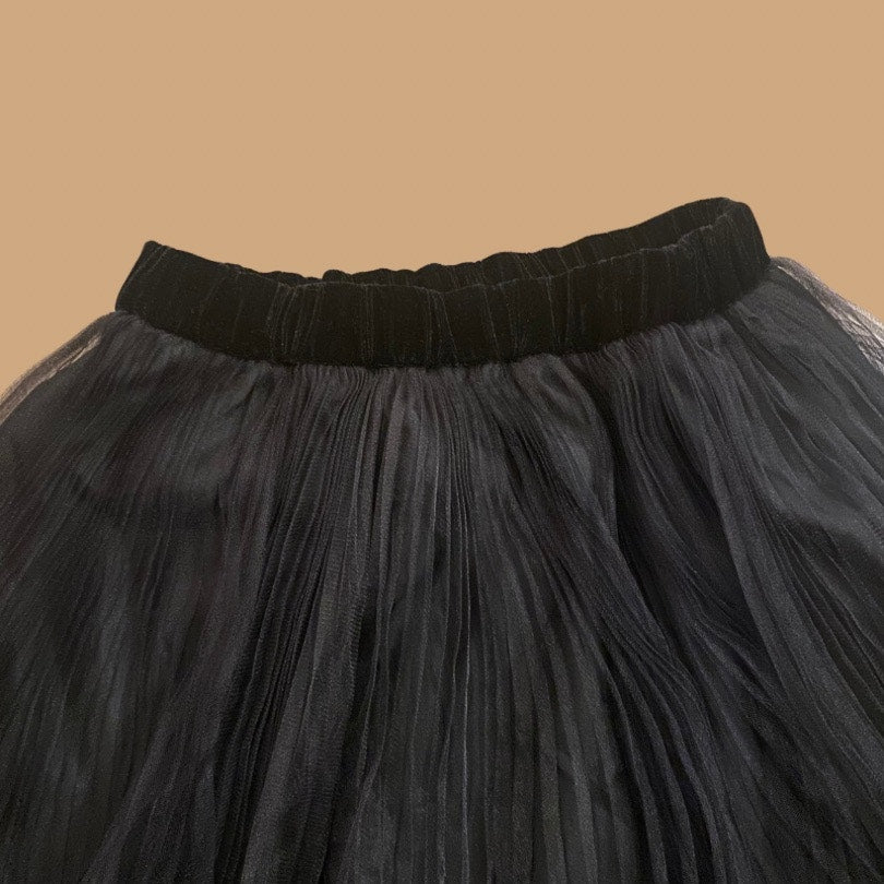 Voluminous Black Velvet & Tulle Circle Skirt (XS)