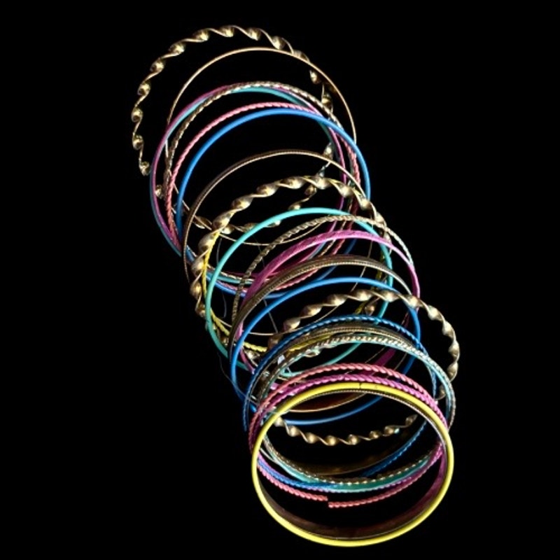 NWT Gold/ Pink/ Blue/ Turquoise Toned Metal Bangle Bracelet Set (24 Bangles)