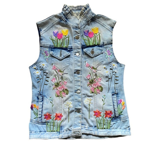 Upcycled Flower Garden Vintage Patch Embellished Sleeveless Acid Wash Jean Vest (M/L)
